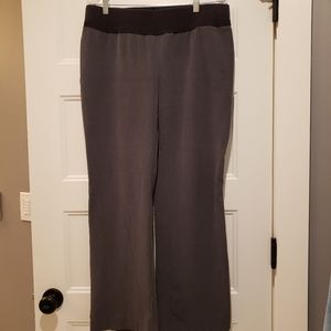 Petite maternity pants 10P